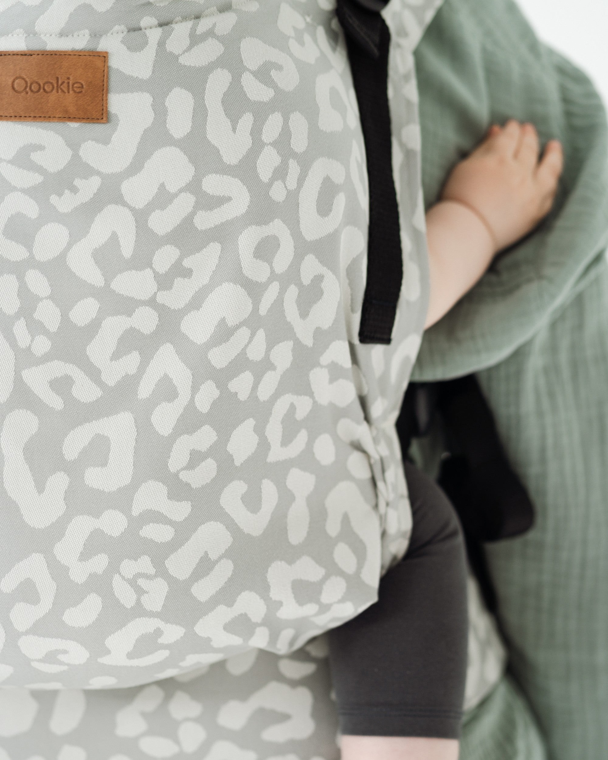 Qookie Ultimo carrier - Leo Grey
