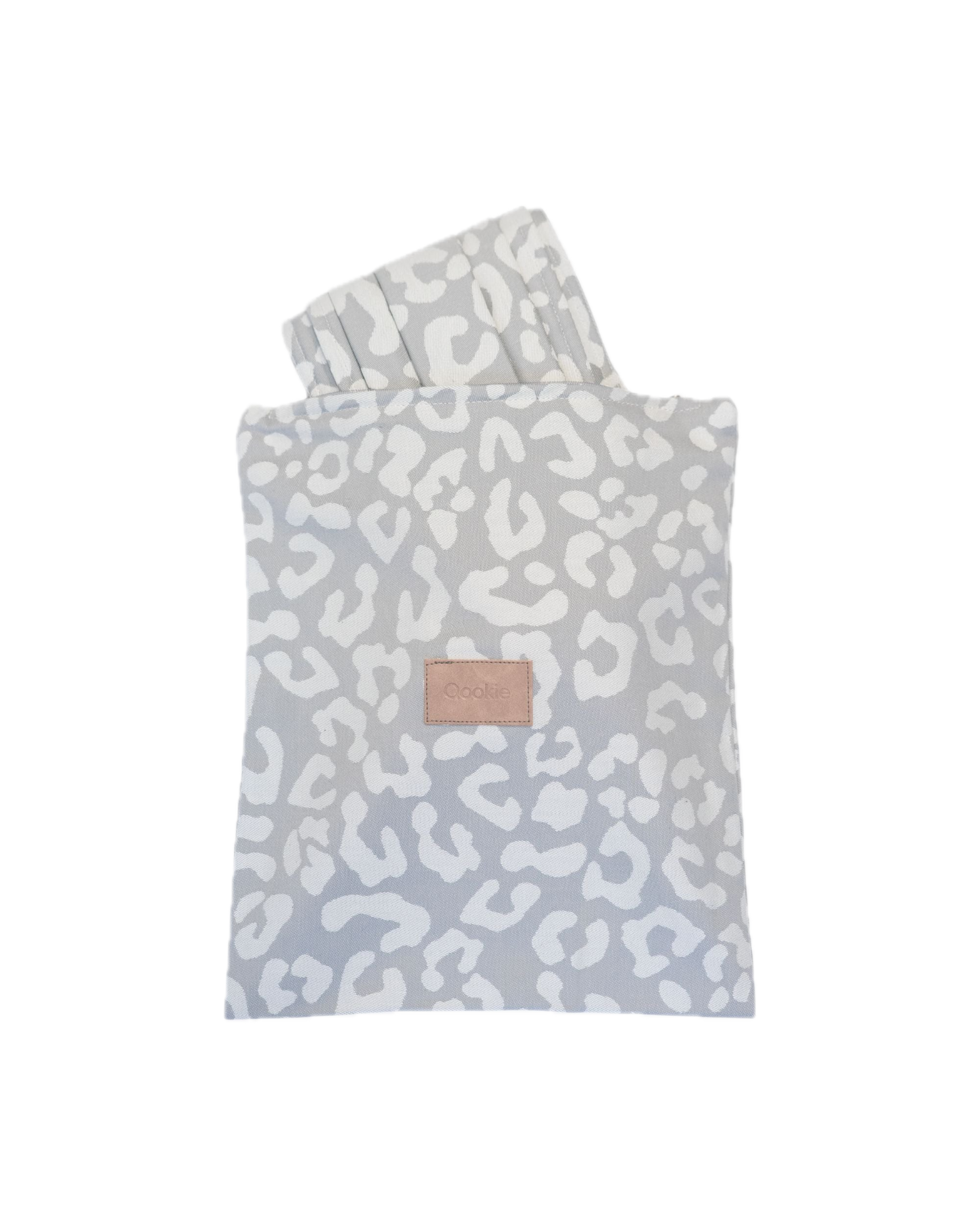 Qookie Essentials Bag - Leo Grey
