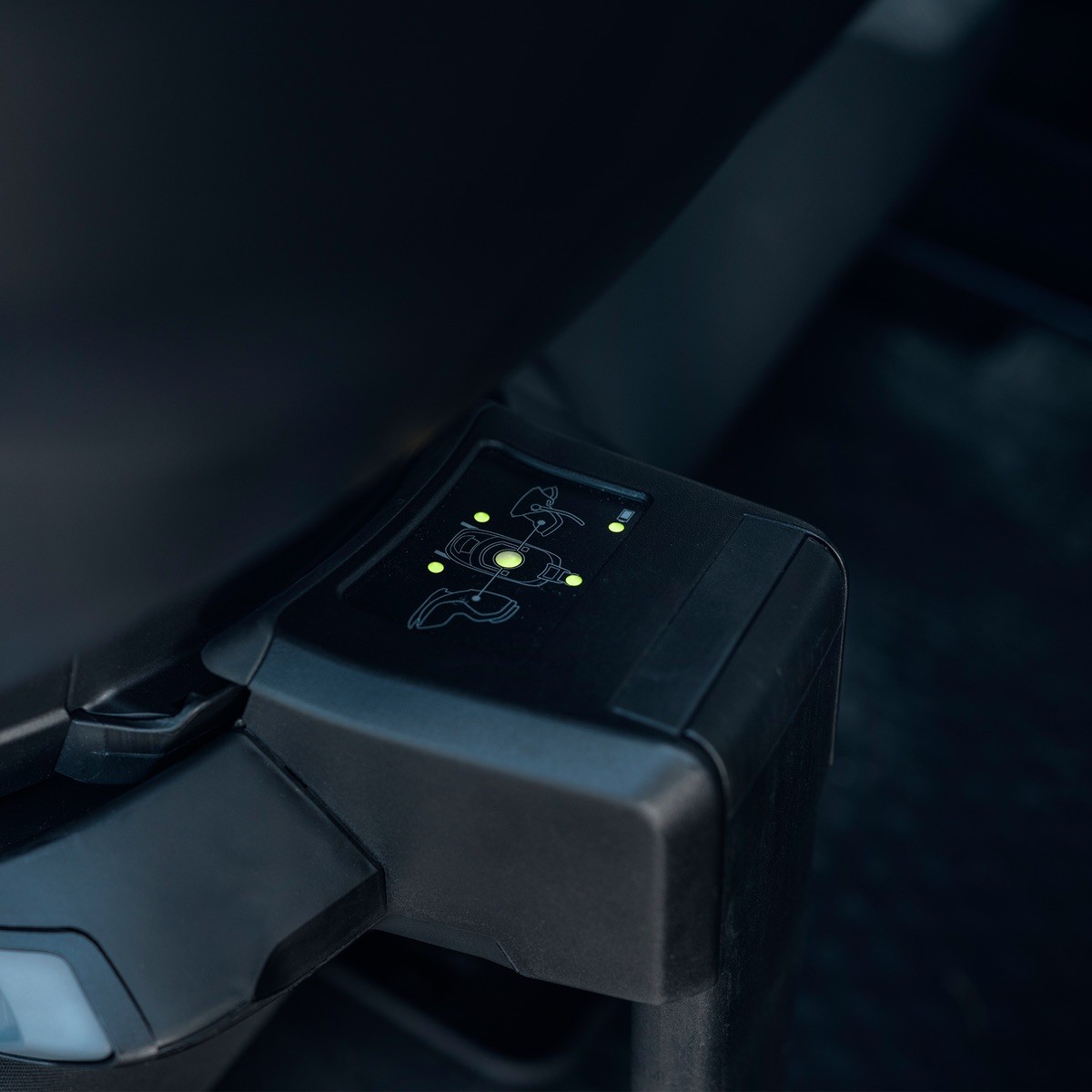 Thule Alfi CONNECT isofix alus