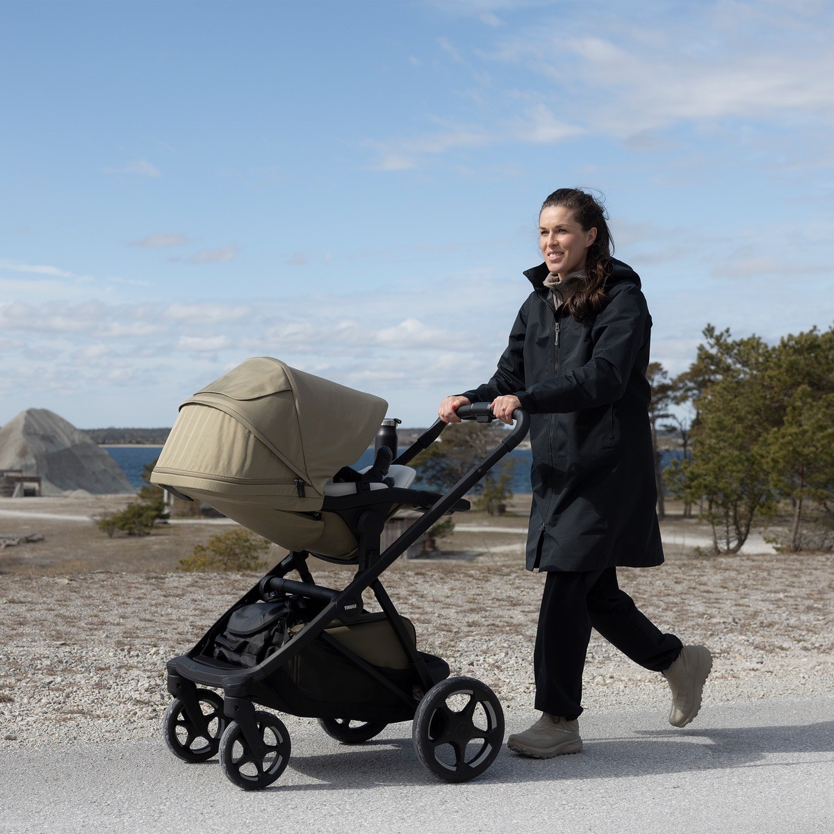 Thule Charm vankrikomplekt + Maple CONNECT turvahäll + Alfi CONNECT isofix