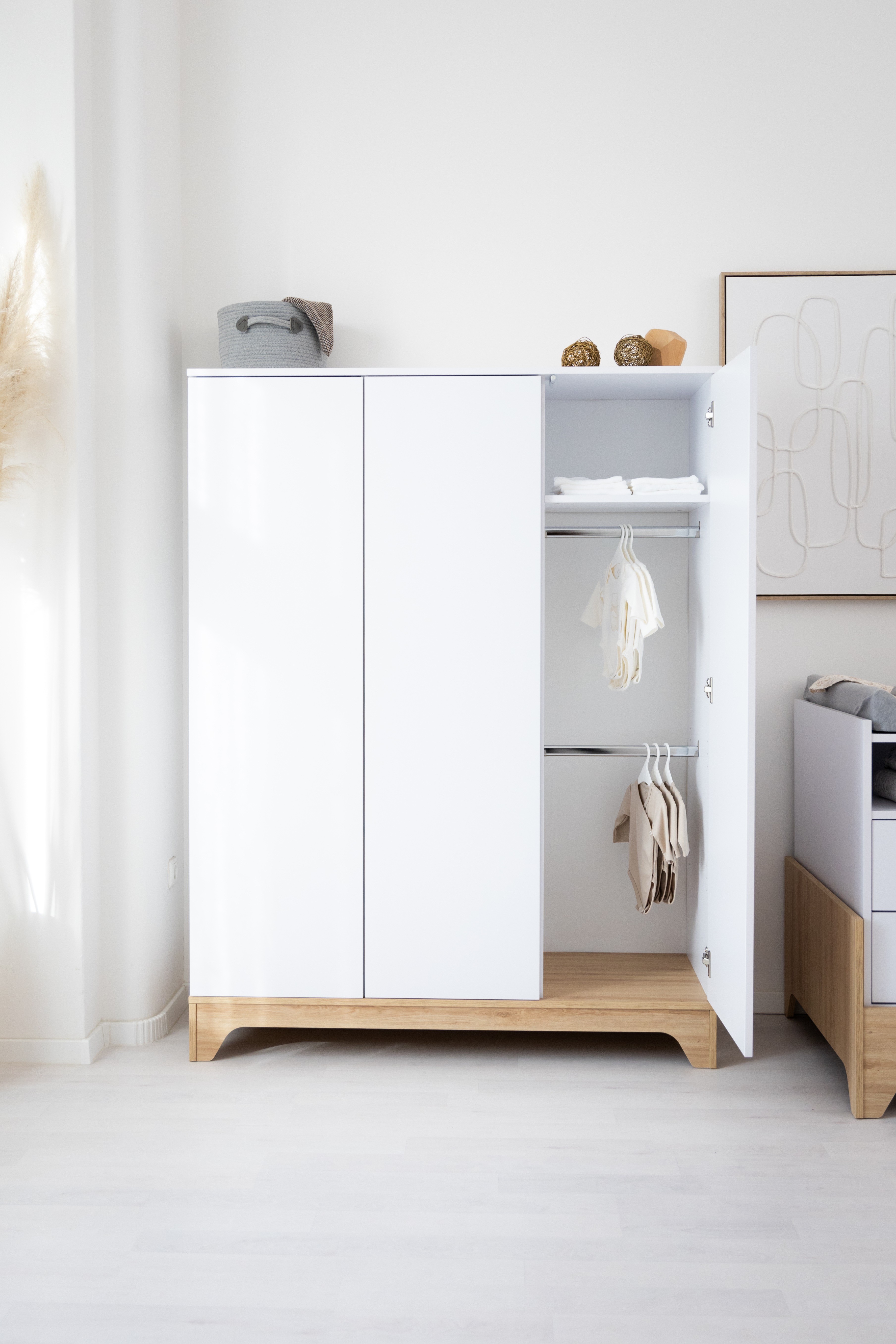 Lumina White riidekapp XL