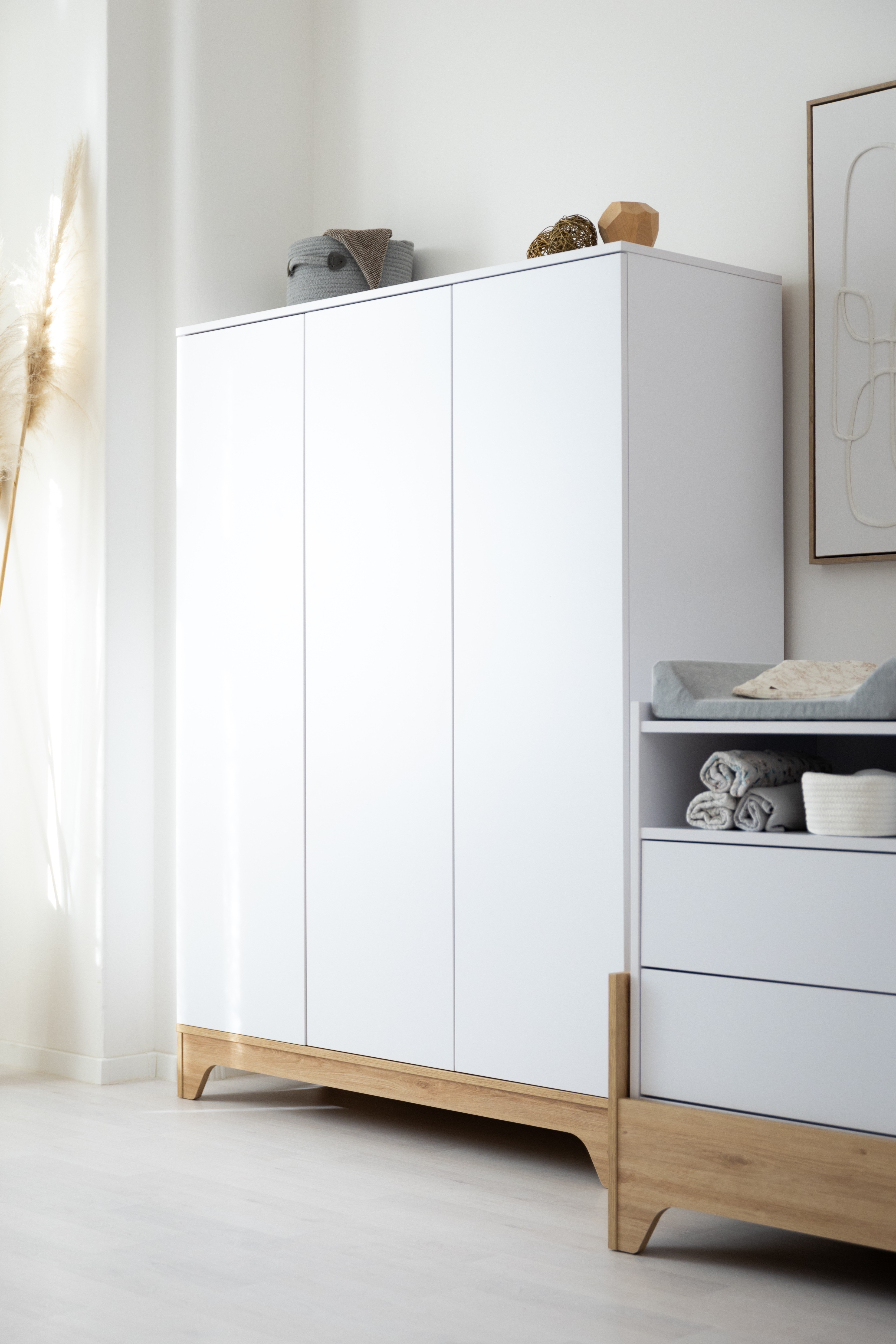 Lumina White riidekapp XL