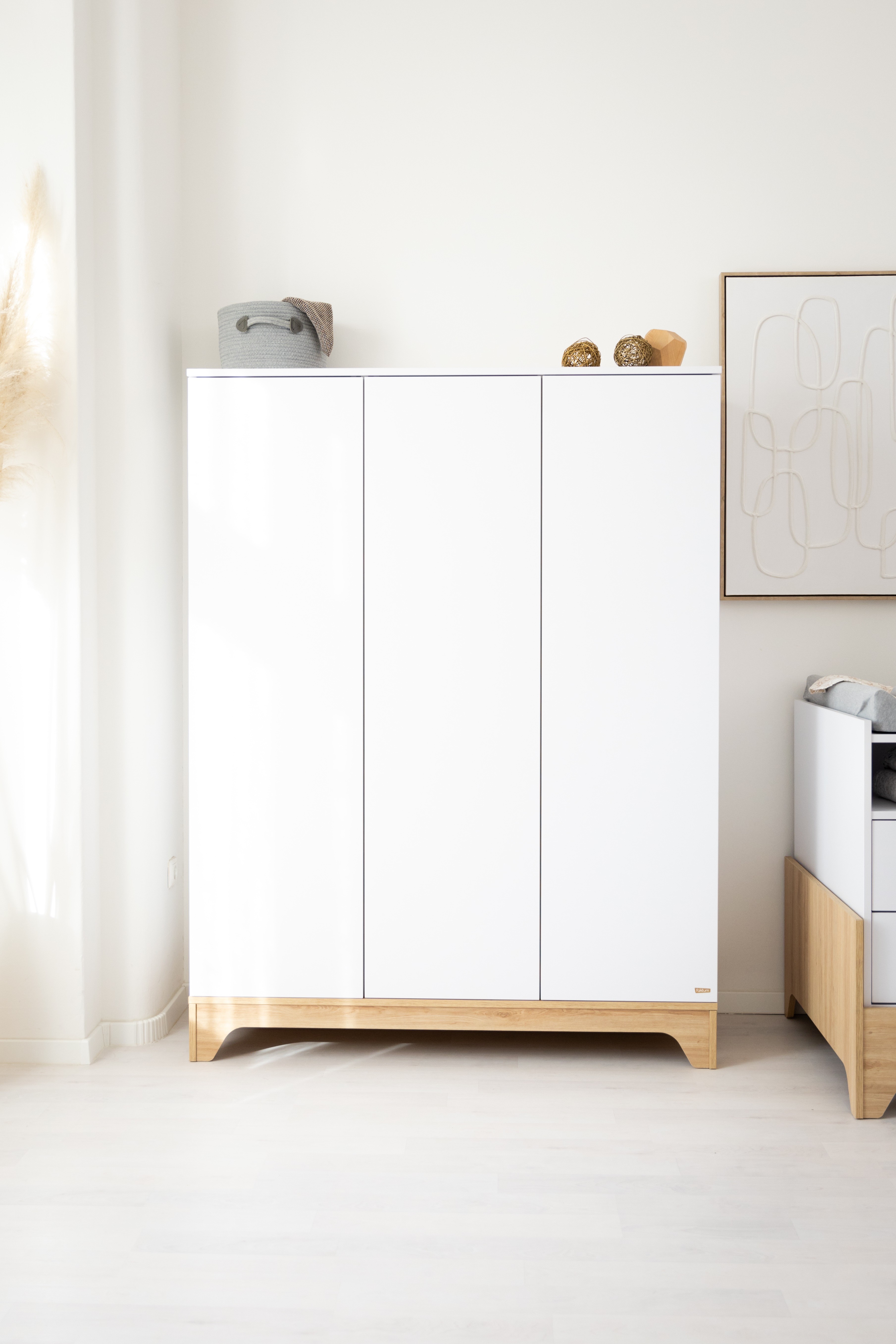 Lumina White riidekapp XL